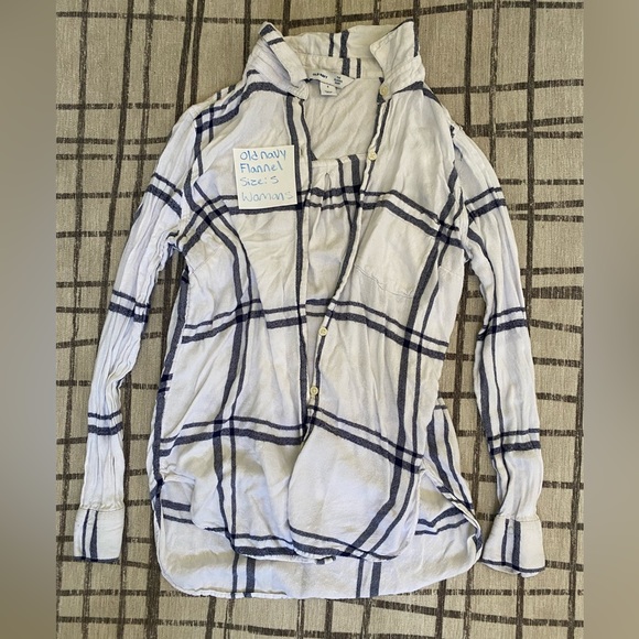 Flannels - Picture 3 of 9